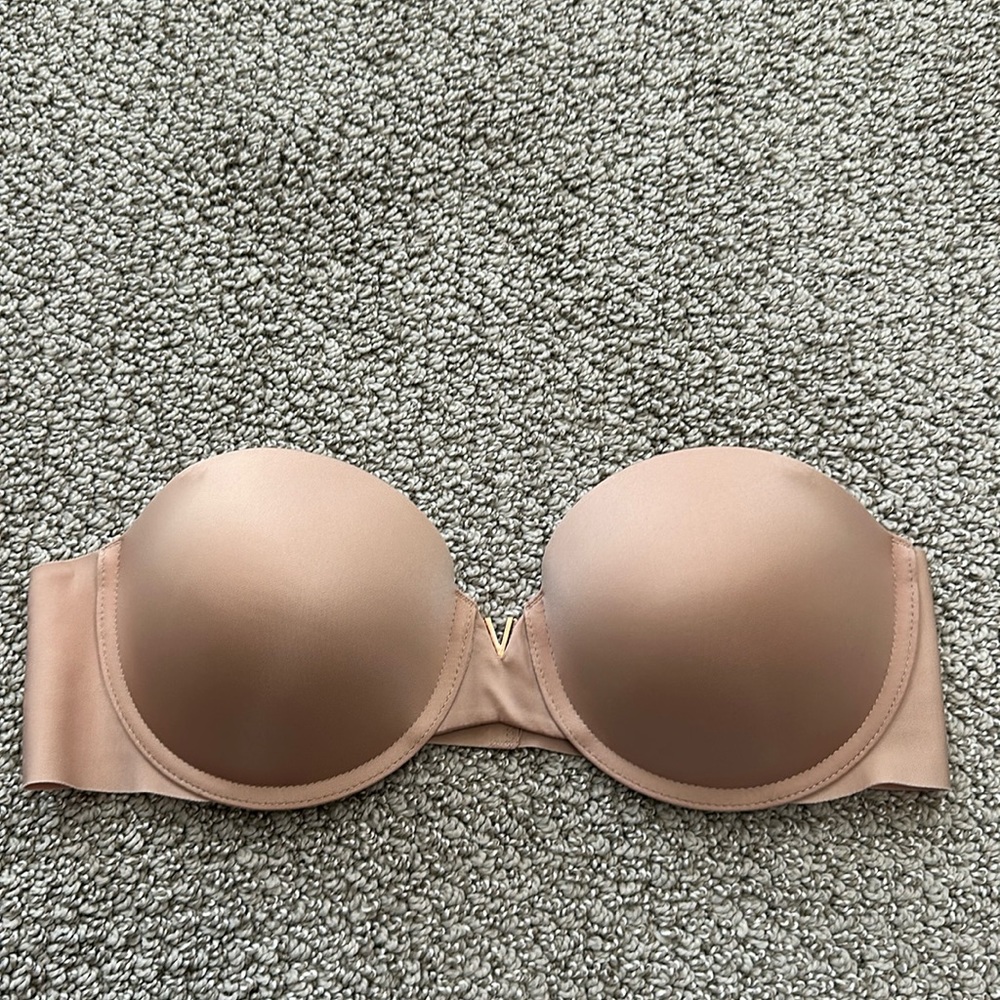 VS sexy illusions strapless bra
